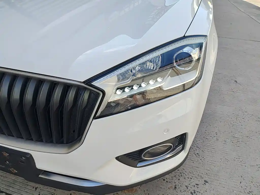 Borgward BX7 — миниатюра 24