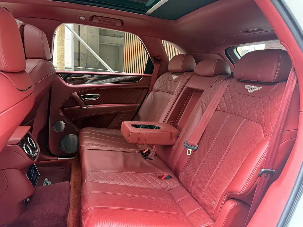 Bentley Bentayga 2016 6.0T Standard