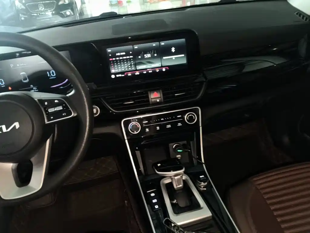Kia Seltos — миниатюра 13