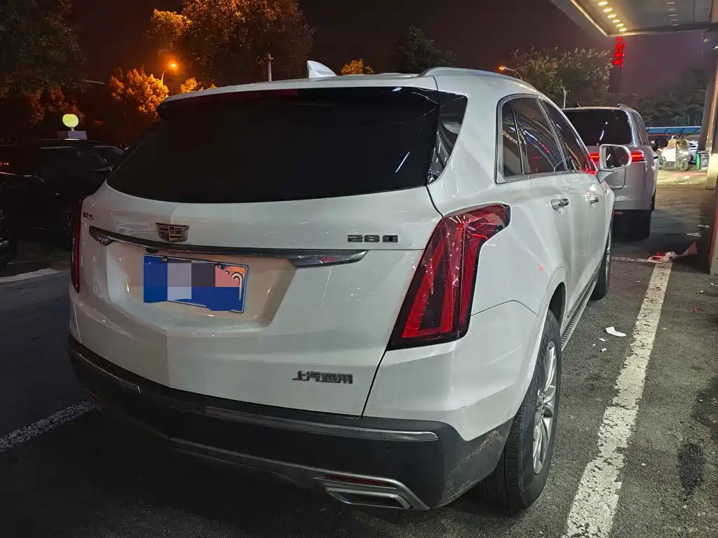 Cadillac XT5 — миниатюра 4