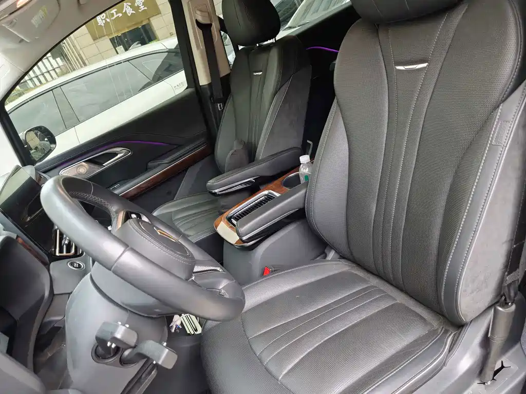 Hongqi Hongqi HQ9 PHEV — миниатюра 12