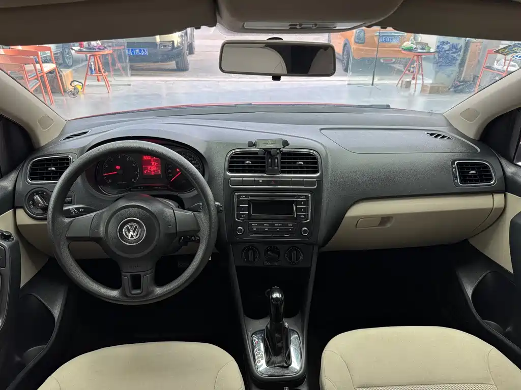 Volkswagen Polo — миниатюра 16