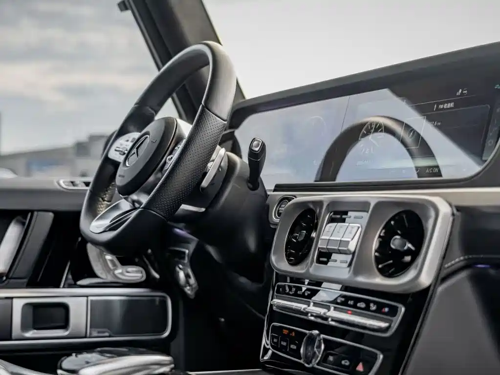 Mercedes-Benz G-Class — миниатюра 7