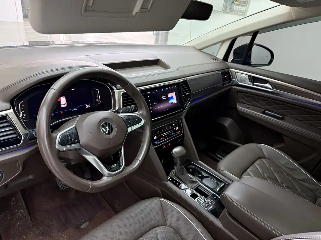 Volkswagen Viloran — миниатюра 6