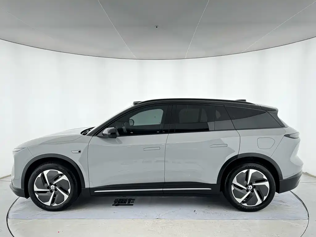 NIO ES6 — миниатюра 4