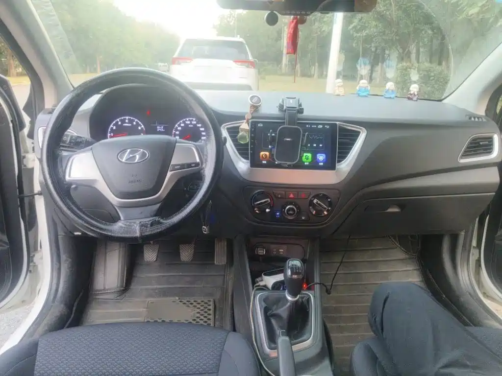 Hyundai Verna — миниатюра 13