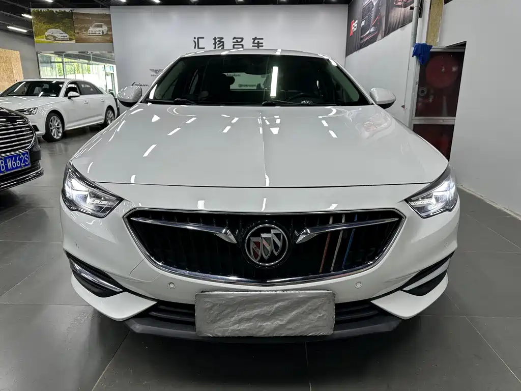 BUICK REGAL