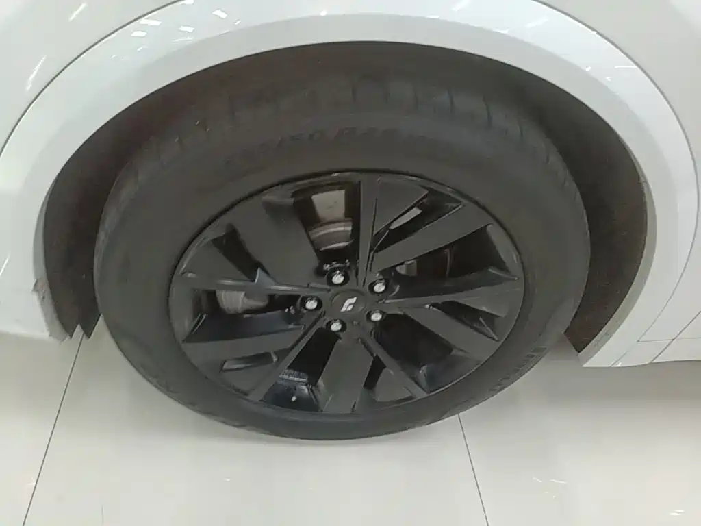 Li Auto Li L7 — миниатюра 23