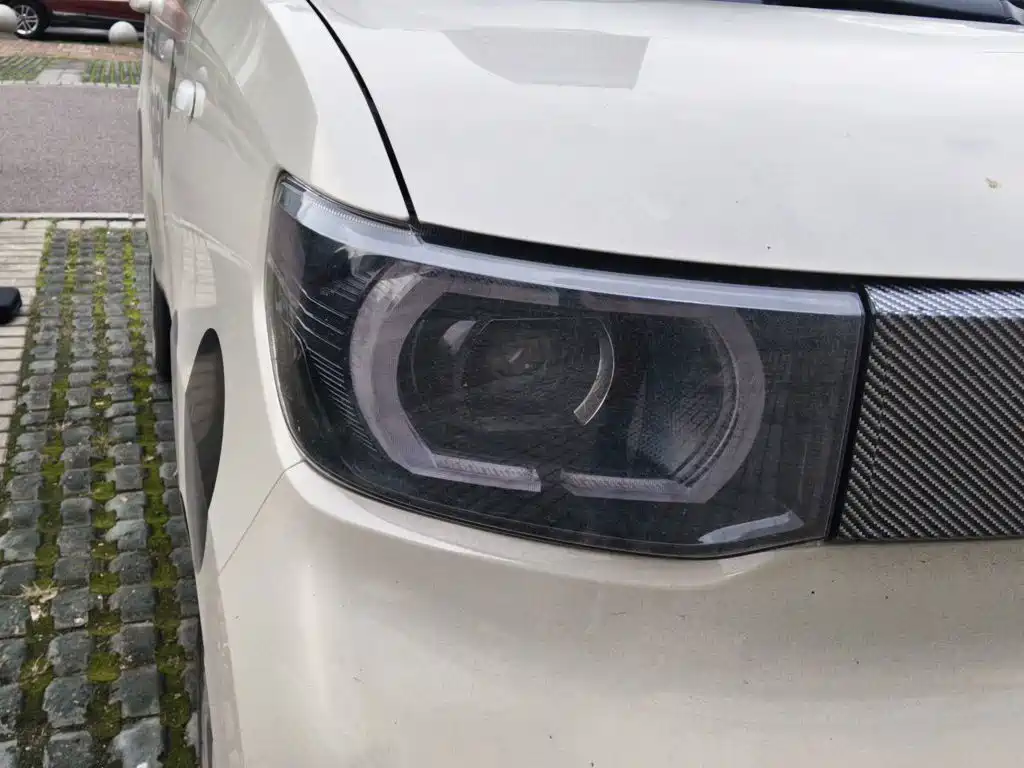 Wuling MINIEV — миниатюра 7