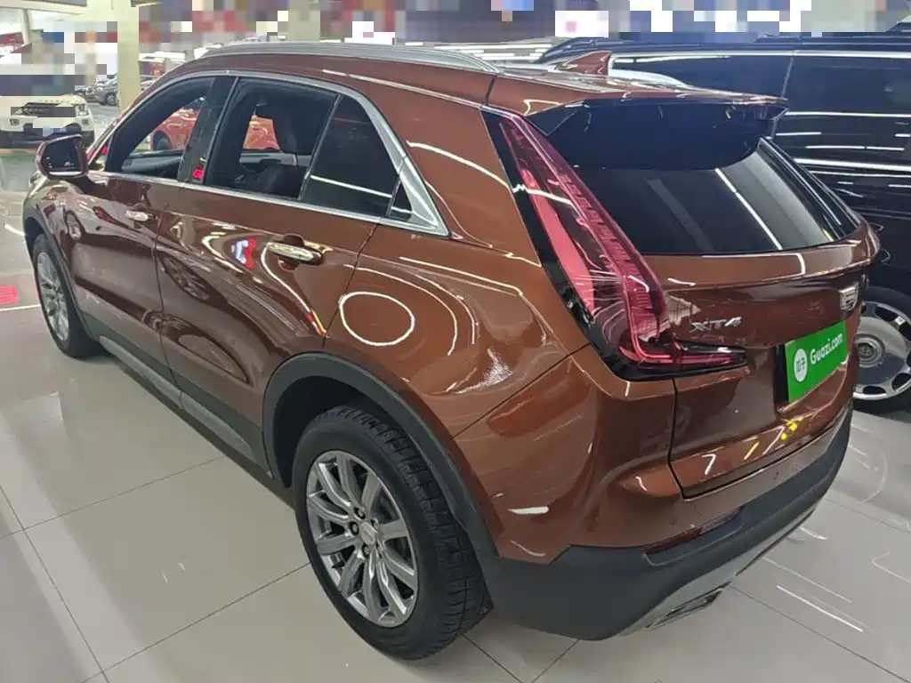 Cadillac XT4 — миниатюра 5