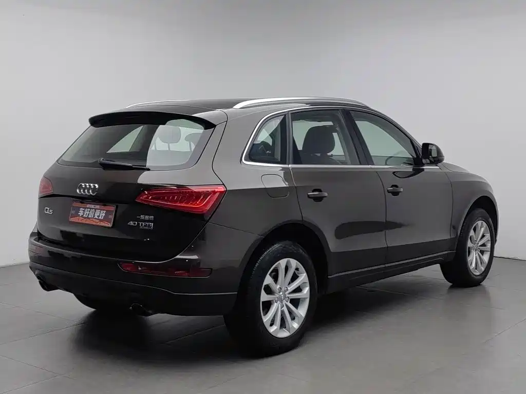 Audi Q5 — миниатюра 2