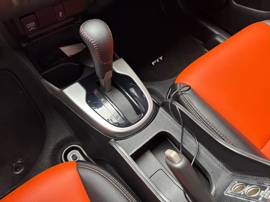 Honda Fit 2018 1.5L CVT +