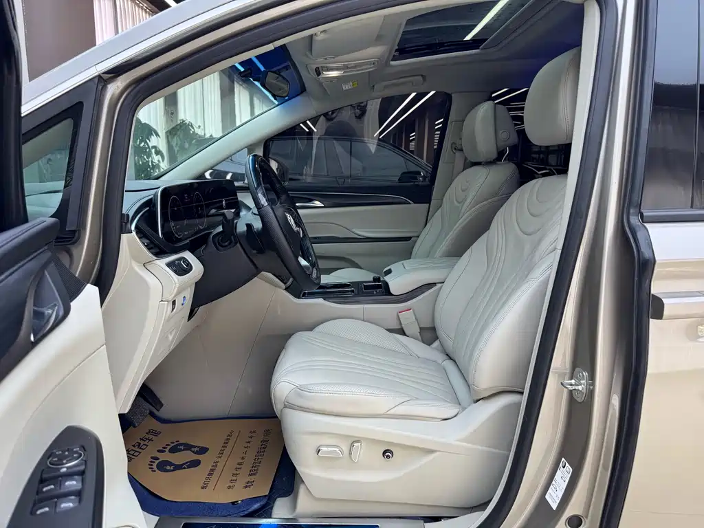 Buick GL8 2023 ES Comfort