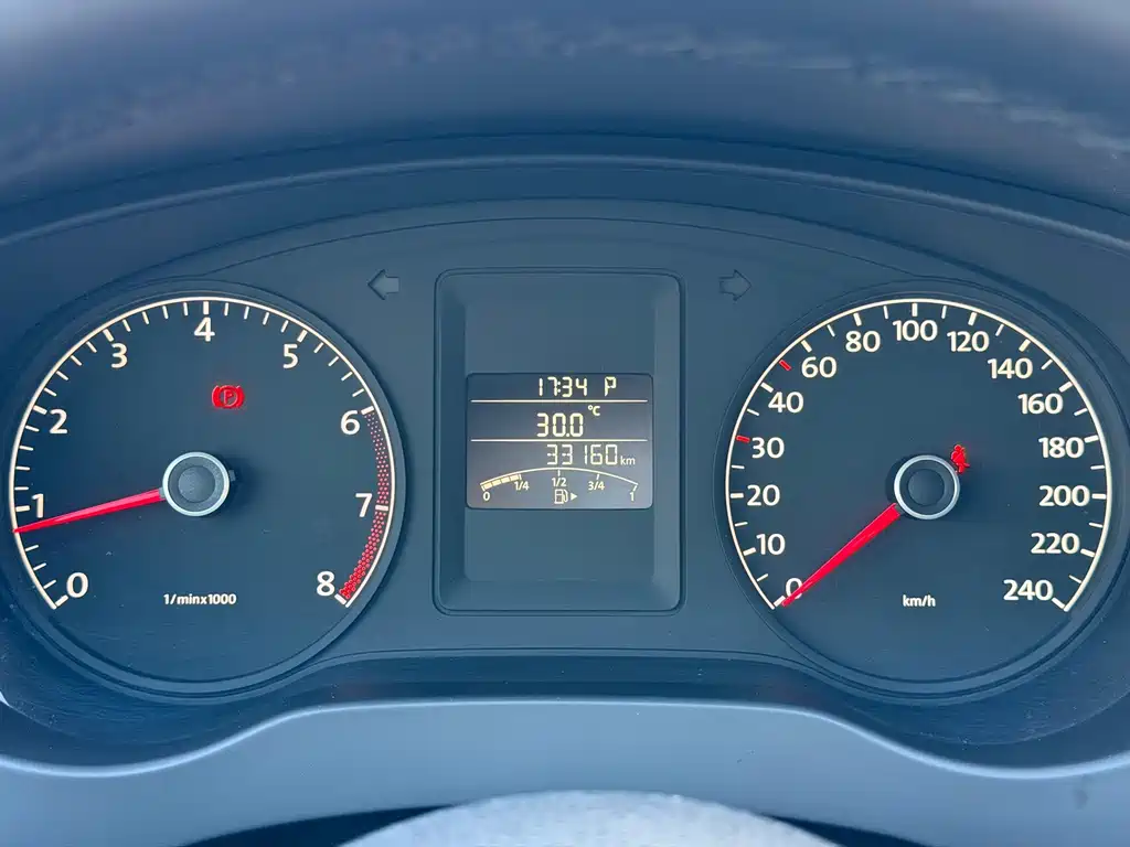 Volkswagen Sagitar — миниатюра 10