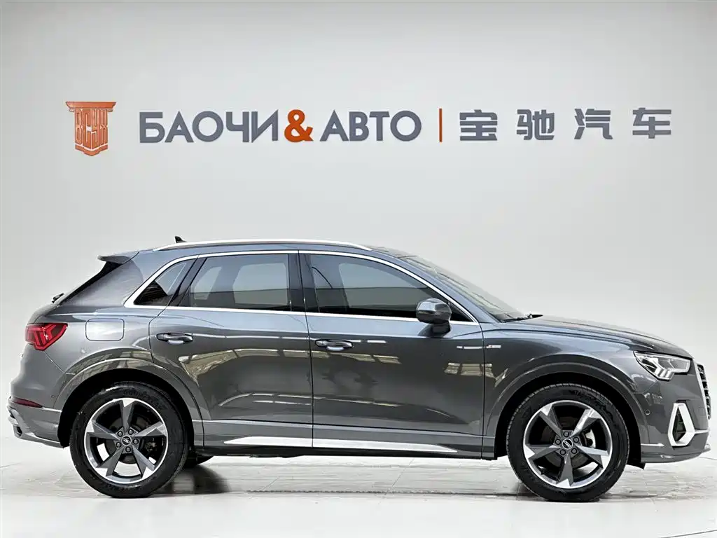 Audi Q3 2022 35 TFSI Fashion