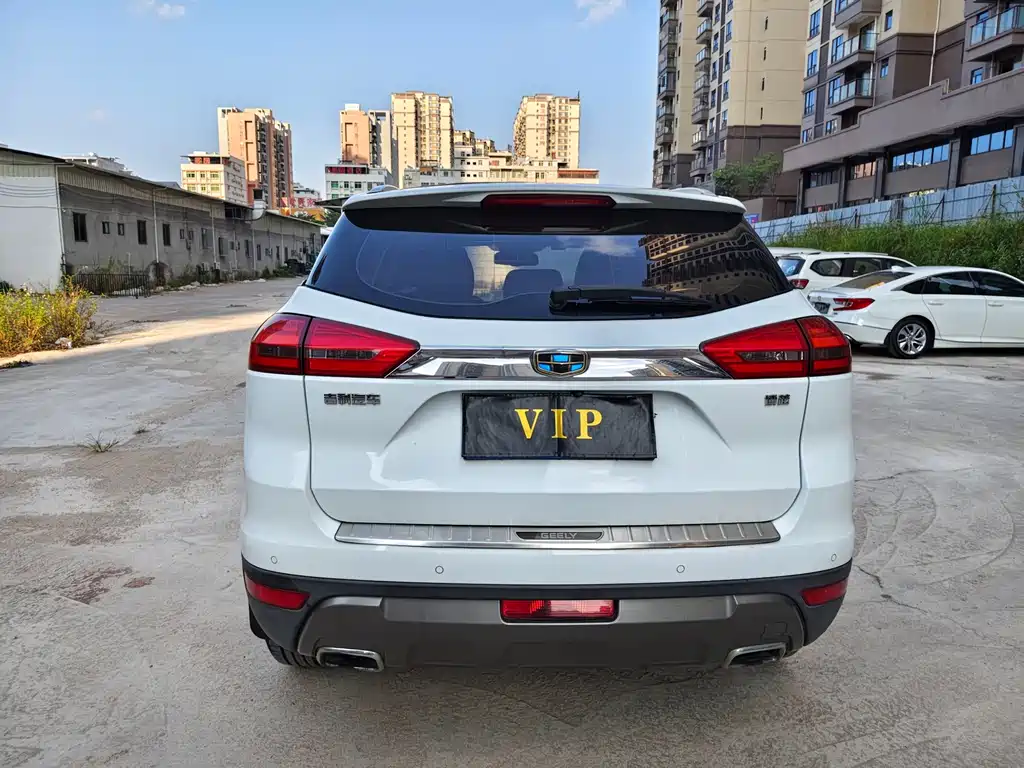 Geely Boyue — миниатюра 5