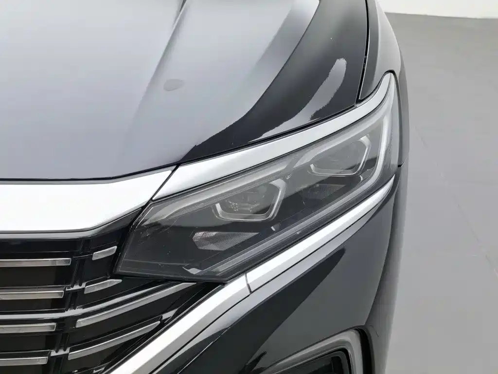 Volkswagen 帕萨特插电混动 — миниатюра 7