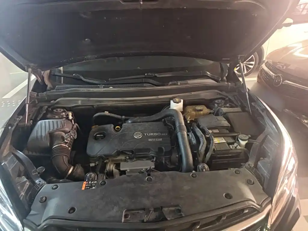 Buick Envision Plus — миниатюра 11