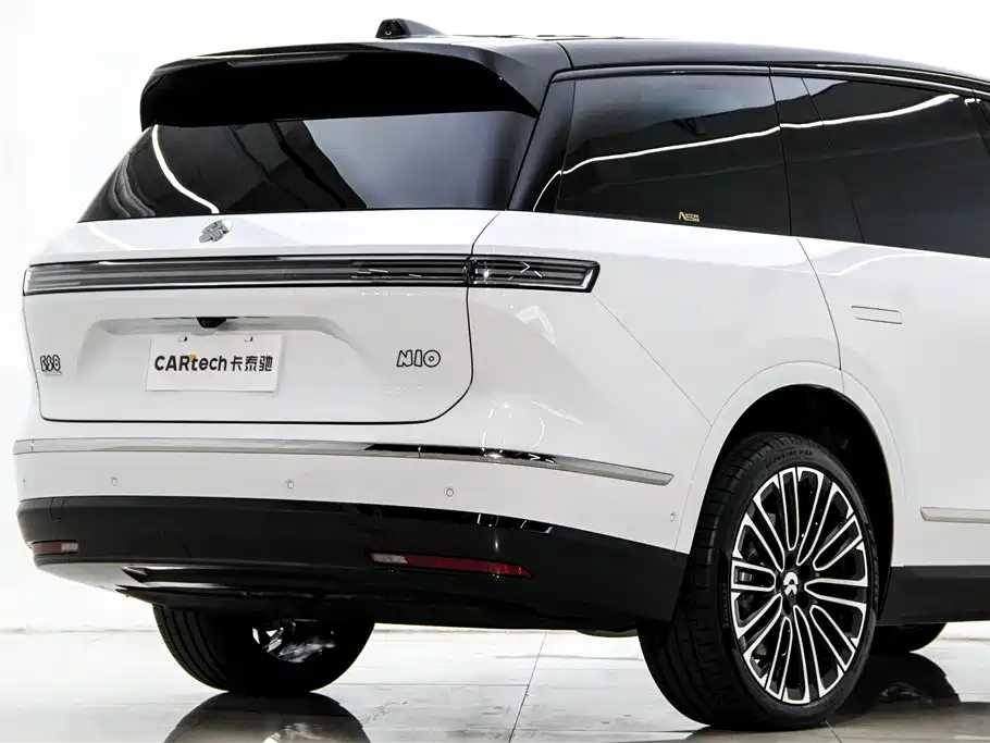 NIO ES8 2026 мест Executive