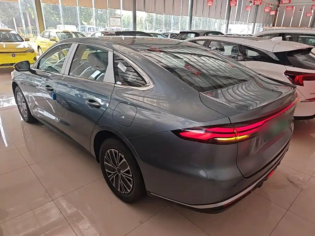 Geely Galaxy Galaxy 6 6 2026 125km