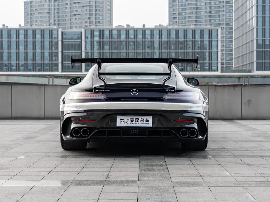 MERCEDES-BENZ AMG GT