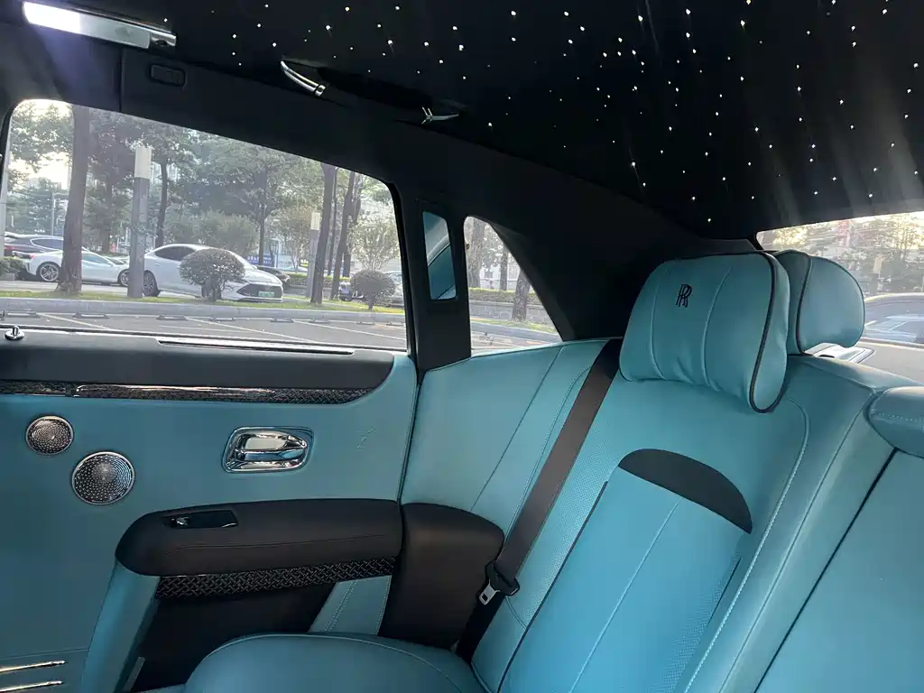 Rolls-Royce Ghost — миниатюра 27