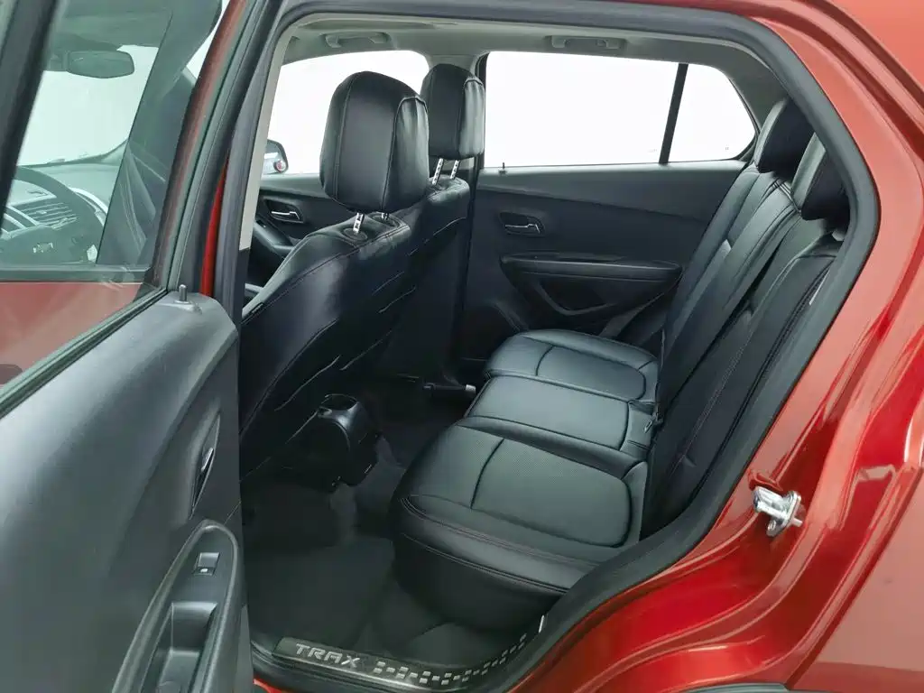 Chevrolet Trax — миниатюра 15