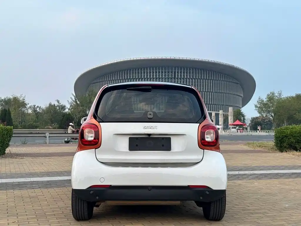 smart Smart Fortwo — миниатюра 5