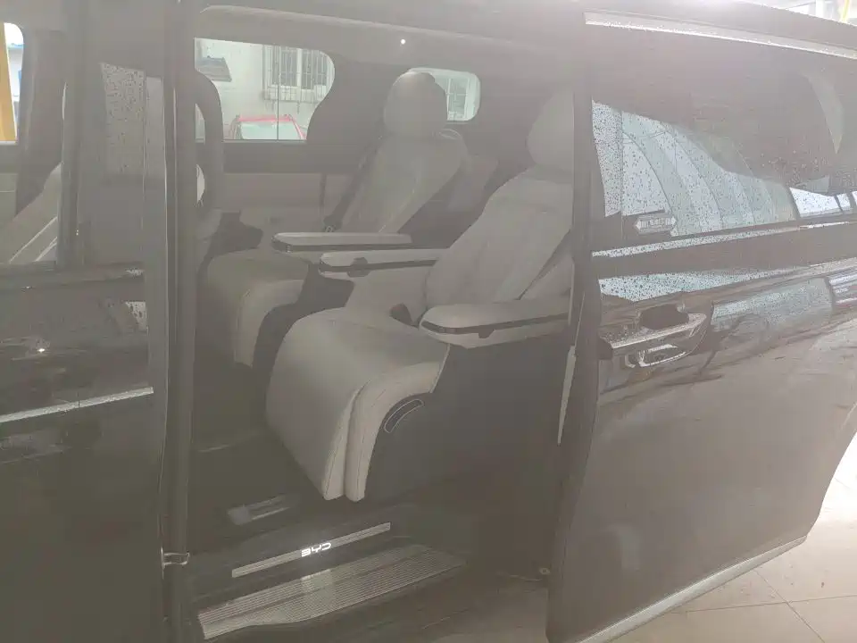 BYD Xia 2026 DM-i 1.5T 218KM