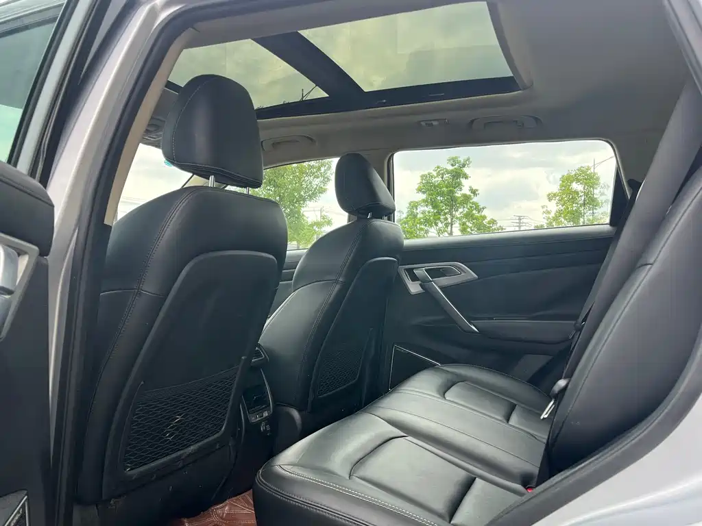 Geely Boyue — миниатюра 8