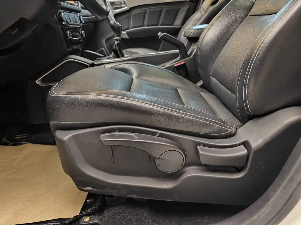 GEELY AUTOMOBILE VISION X6