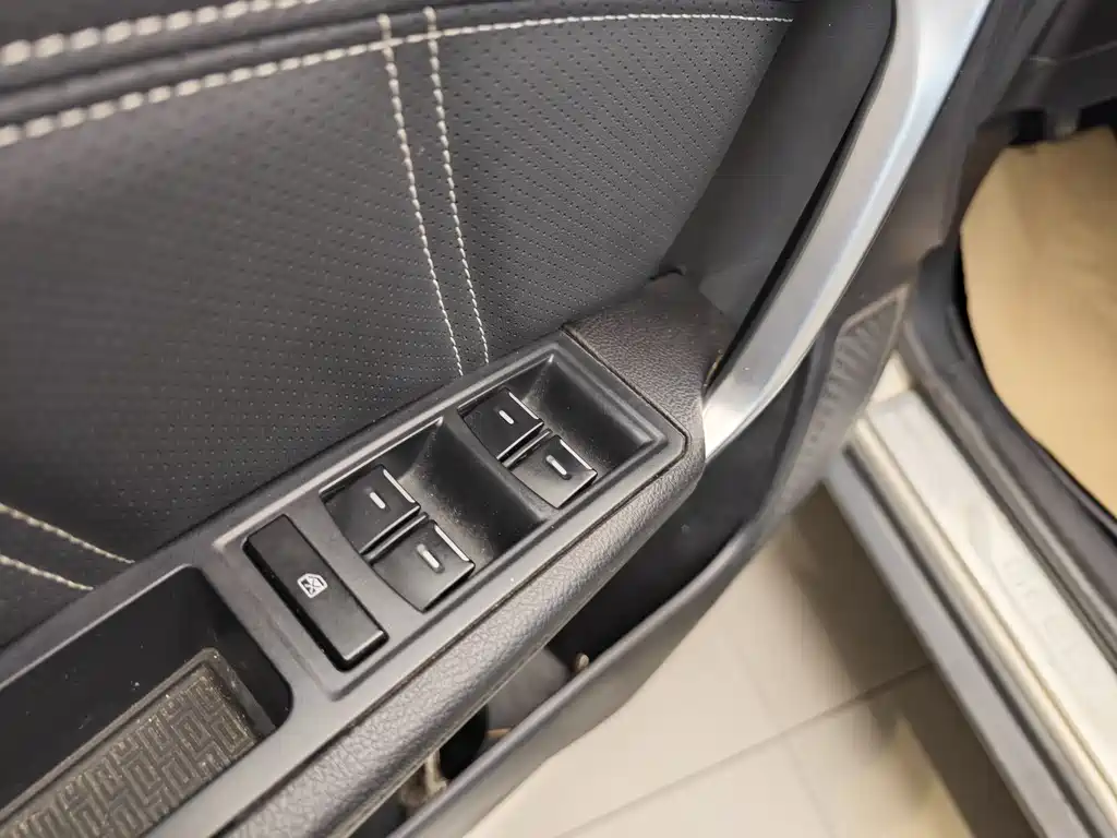 GEELY AUTOMOBILE VISION X6