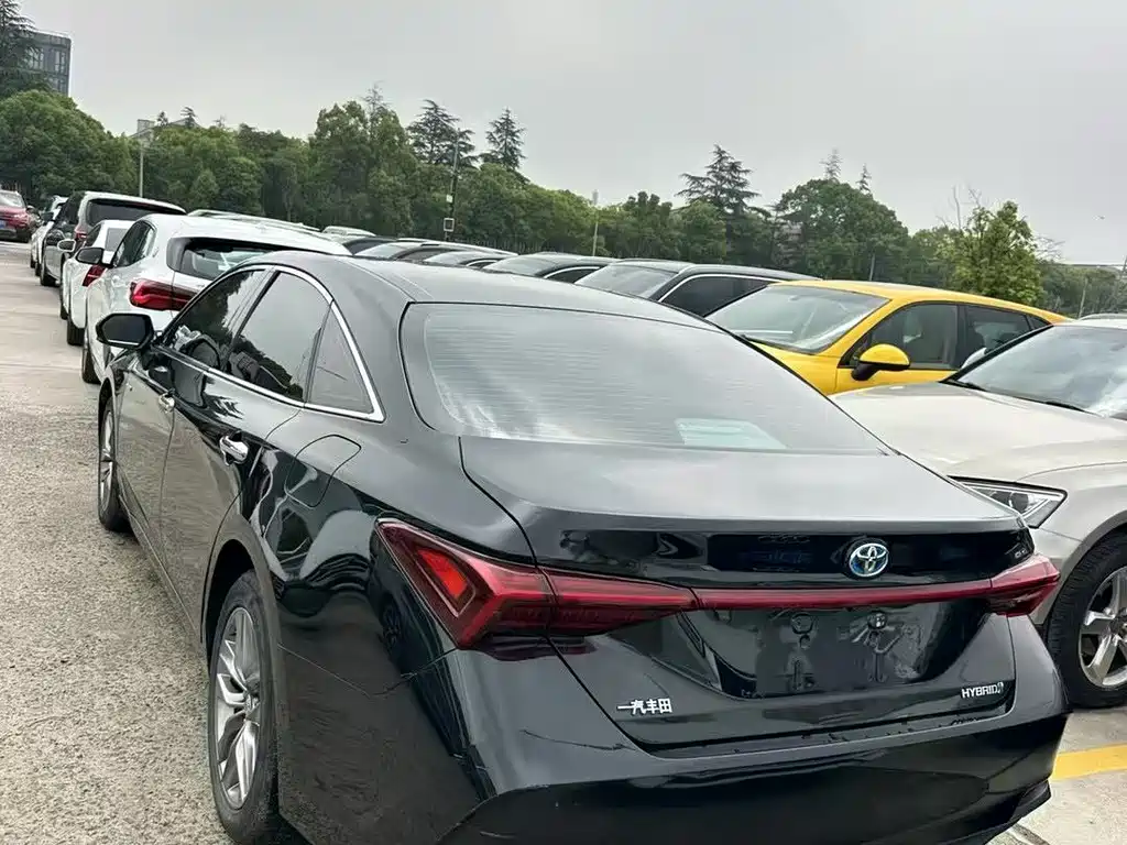 Toyota Avalon 2019 2.5L Luxury V