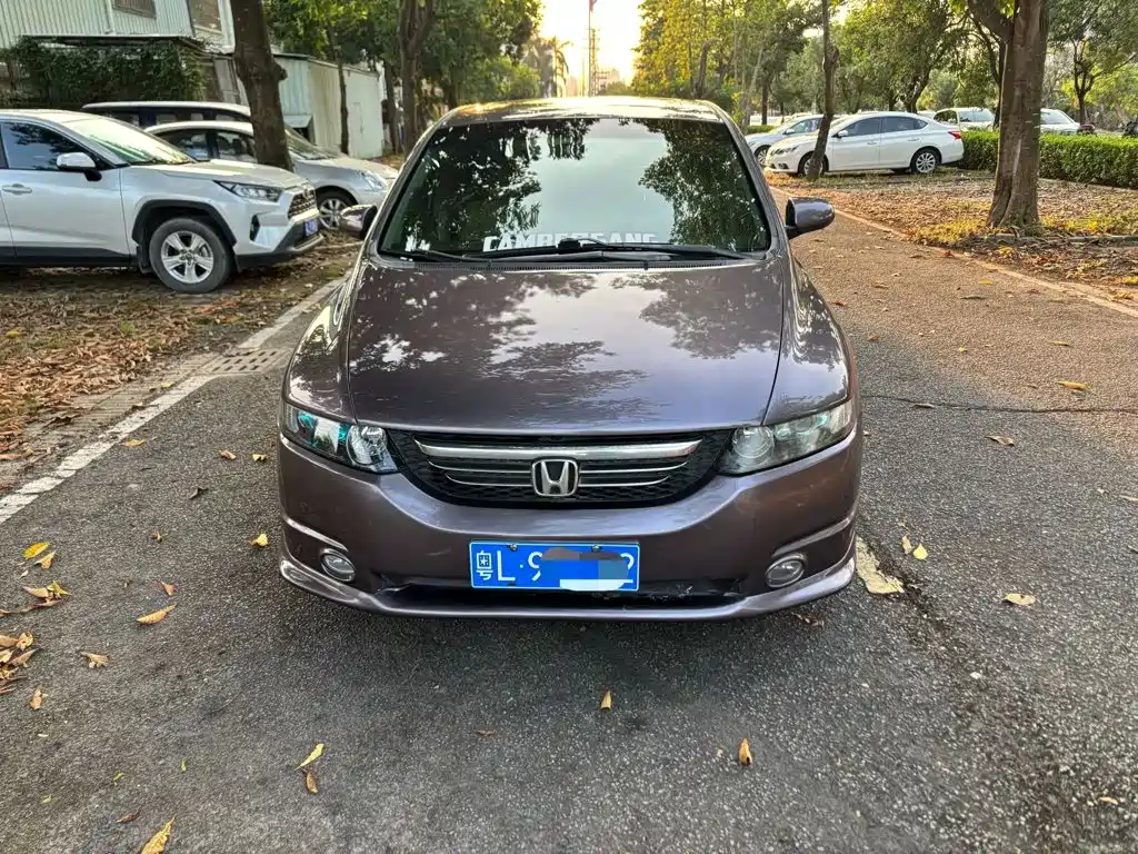 Honda Odyssey — миниатюра 2