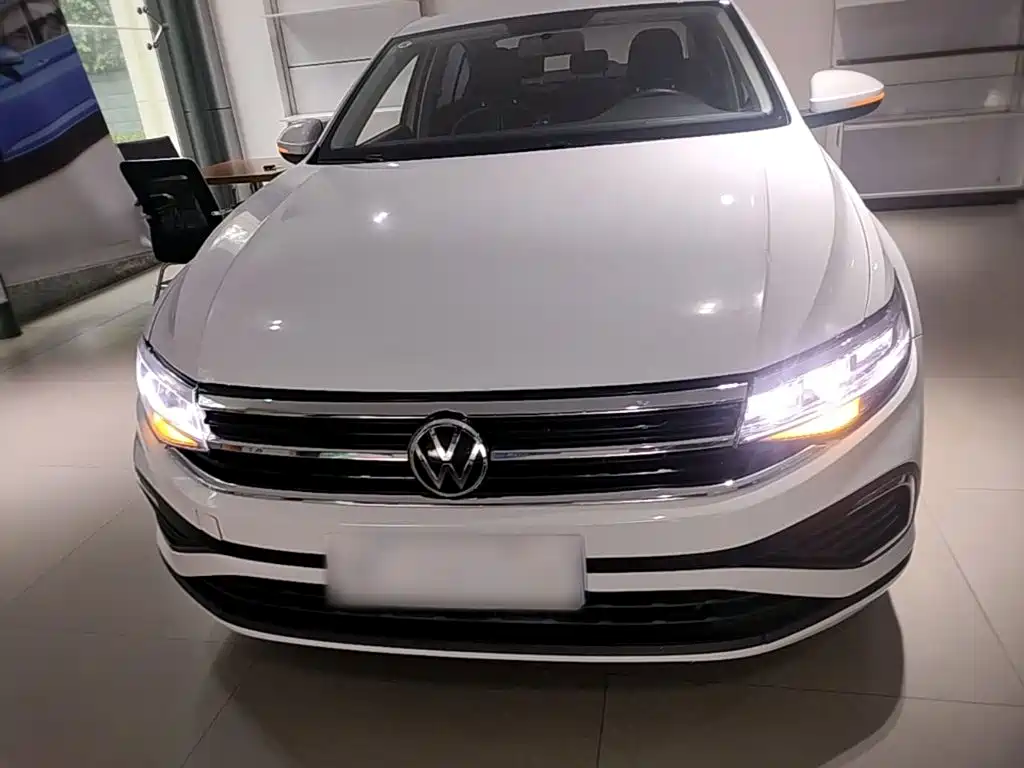 Volkswagen Bora 2023 200TSI DSG