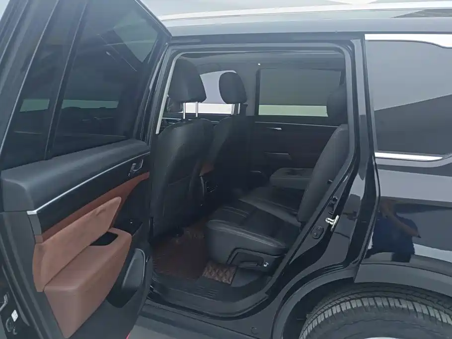 GAC Motor Trumpchi GS8 — миниатюра 11