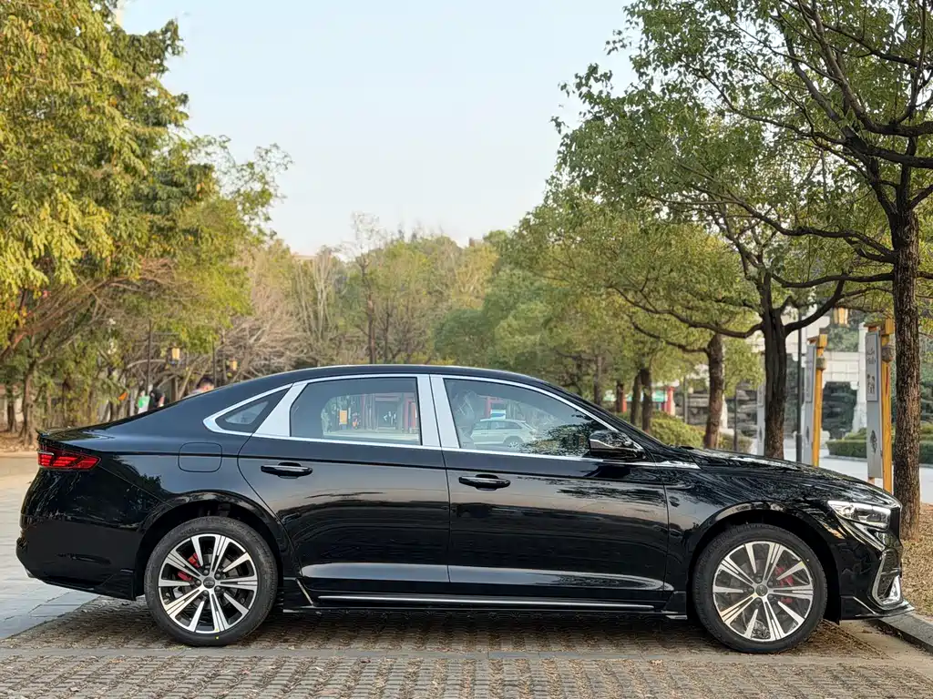 GEELY AUTOMOBILE XINGRUI