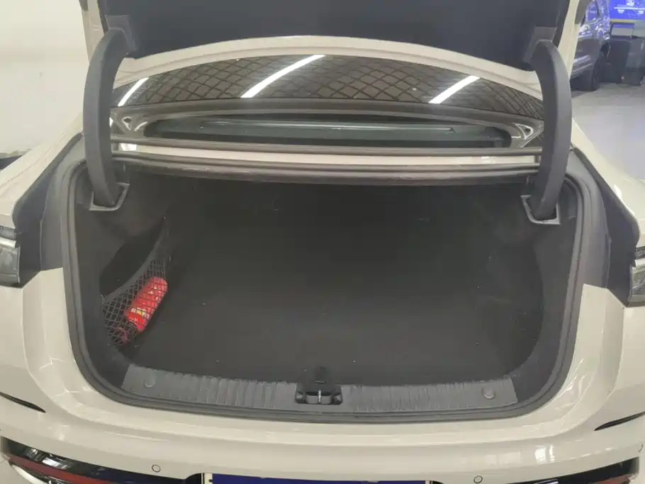 BYD Seal 07 DM-i — миниатюра 4