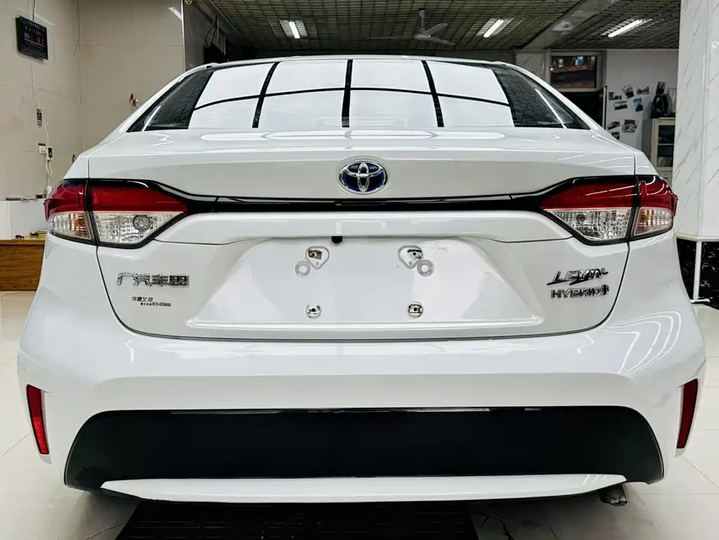 Toyota Corolla Levin 2022 1.8H E-CVT Luxury
