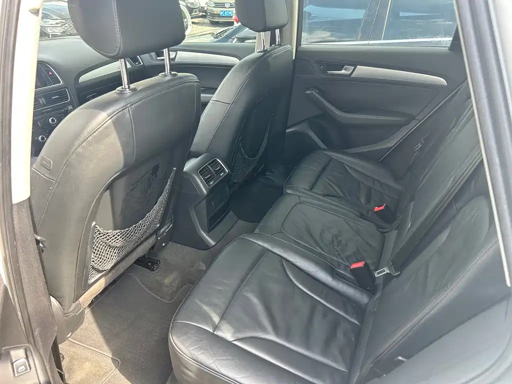 Audi Q5 — миниатюра 11