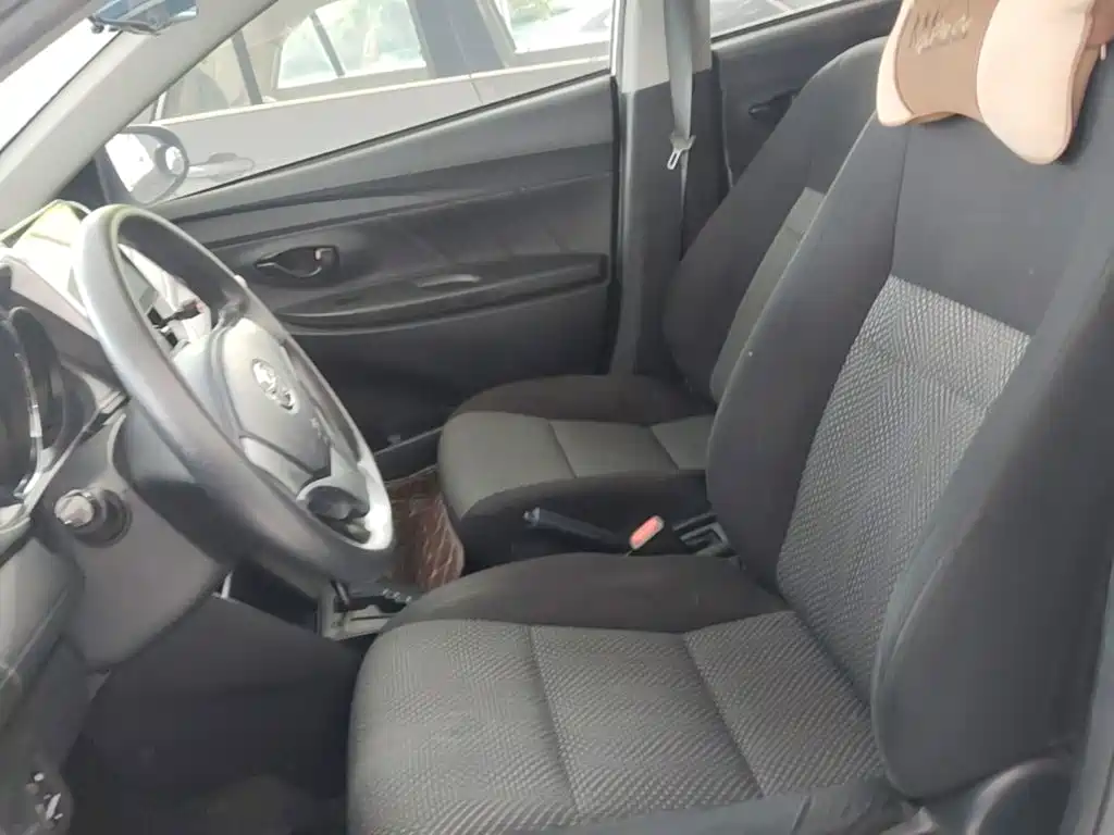 Toyota Vios FS — миниатюра 15