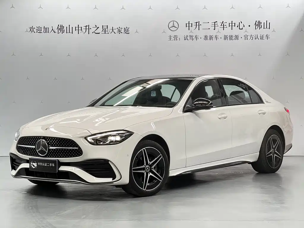 Mercedes-Benz C-Class 2024