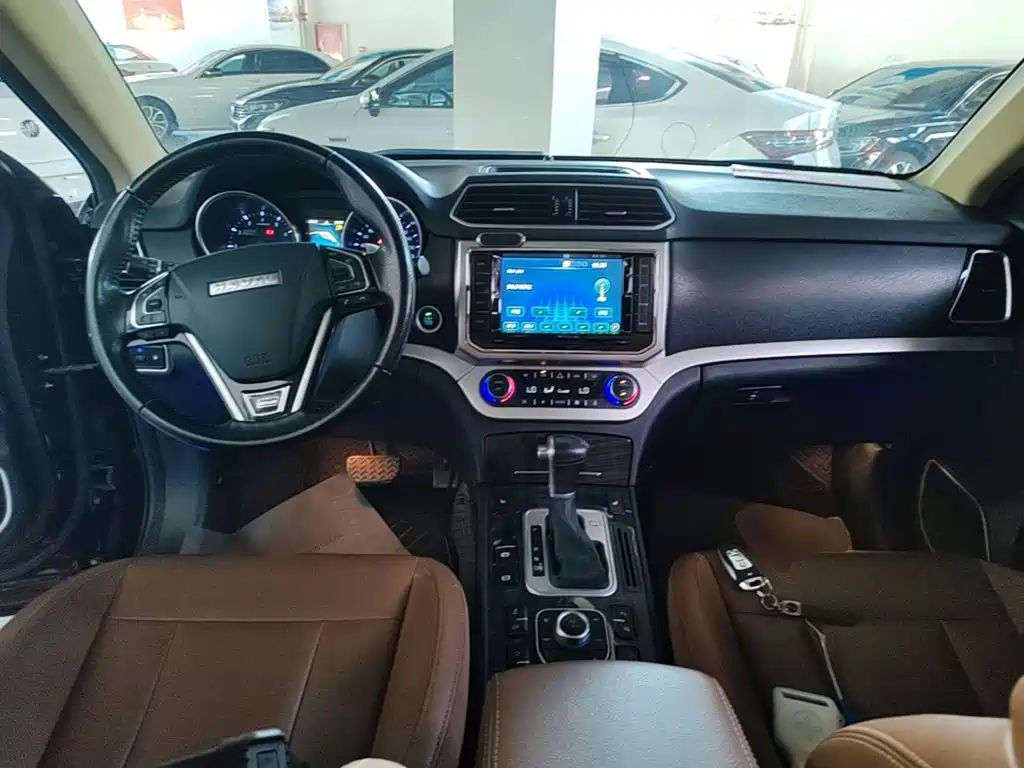 Haval H6 Coupe — миниатюра 10