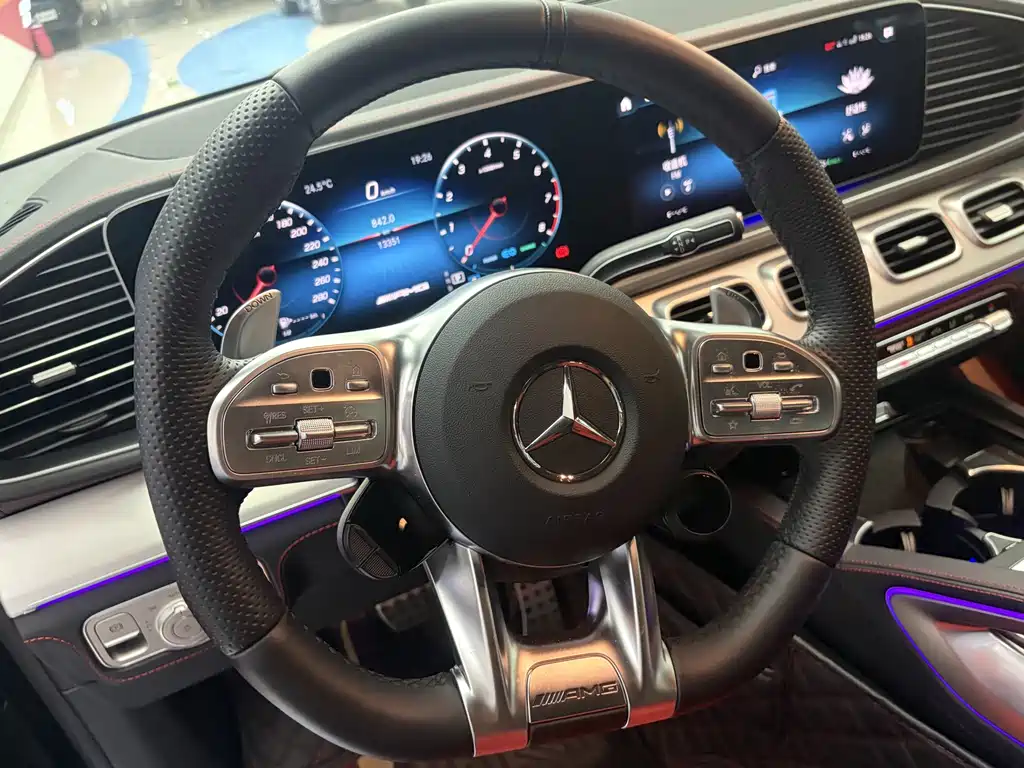 Mercedes-Benz GLE AMG — миниатюра 4