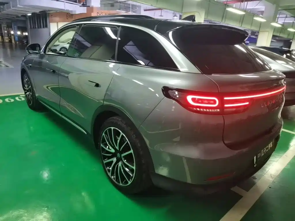 Leapmotor Leapmotor C11 — миниатюра 5