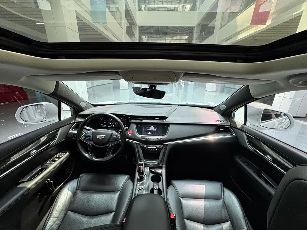 Cadillac XT5 — миниатюра 15