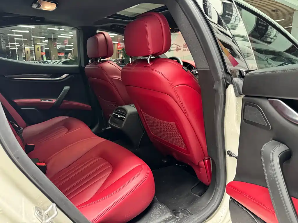 Maserati Ghibli — миниатюра 19