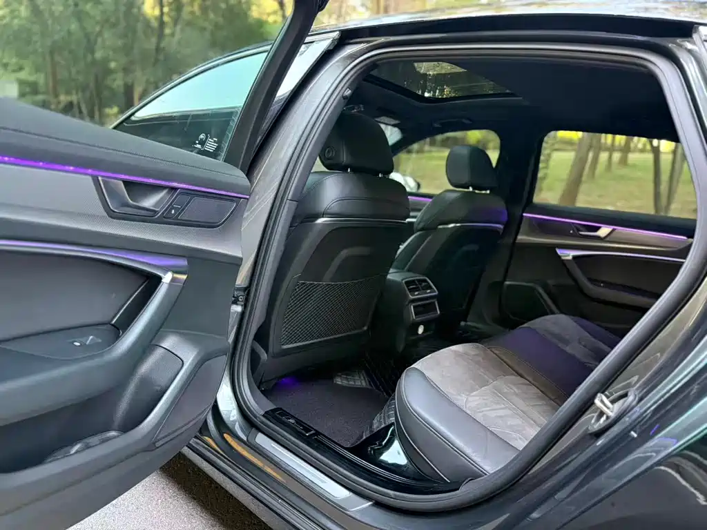 Audi A6L — миниатюра 7
