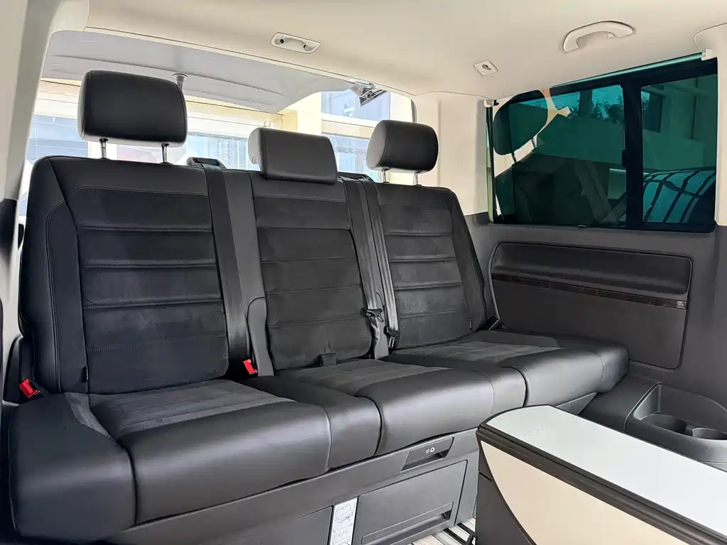 Volkswagen Multivan — миниатюра 20