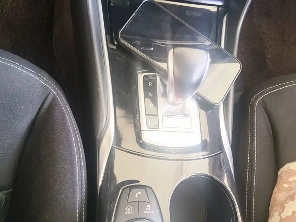 Infiniti QX30 — миниатюра 14
